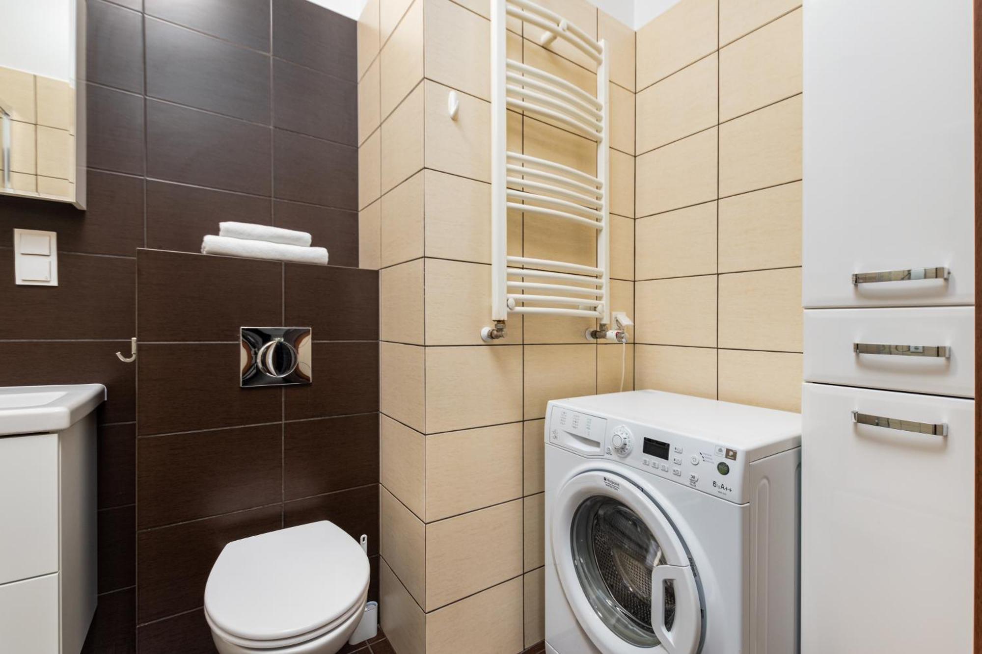 Apartamenty Piekna 28A By Your Freedom 华沙 外观 照片