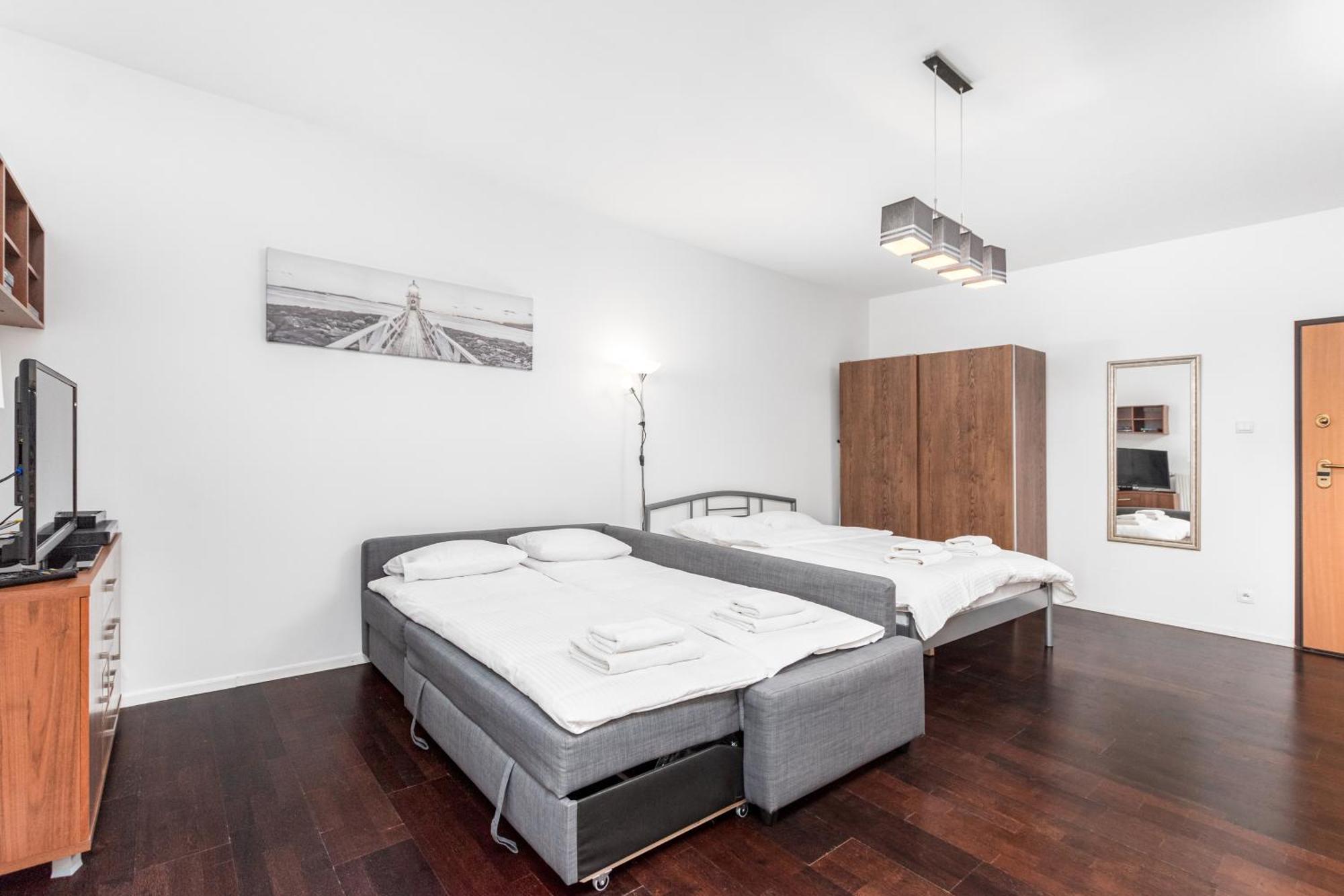 Apartamenty Piekna 28A By Your Freedom 华沙 外观 照片